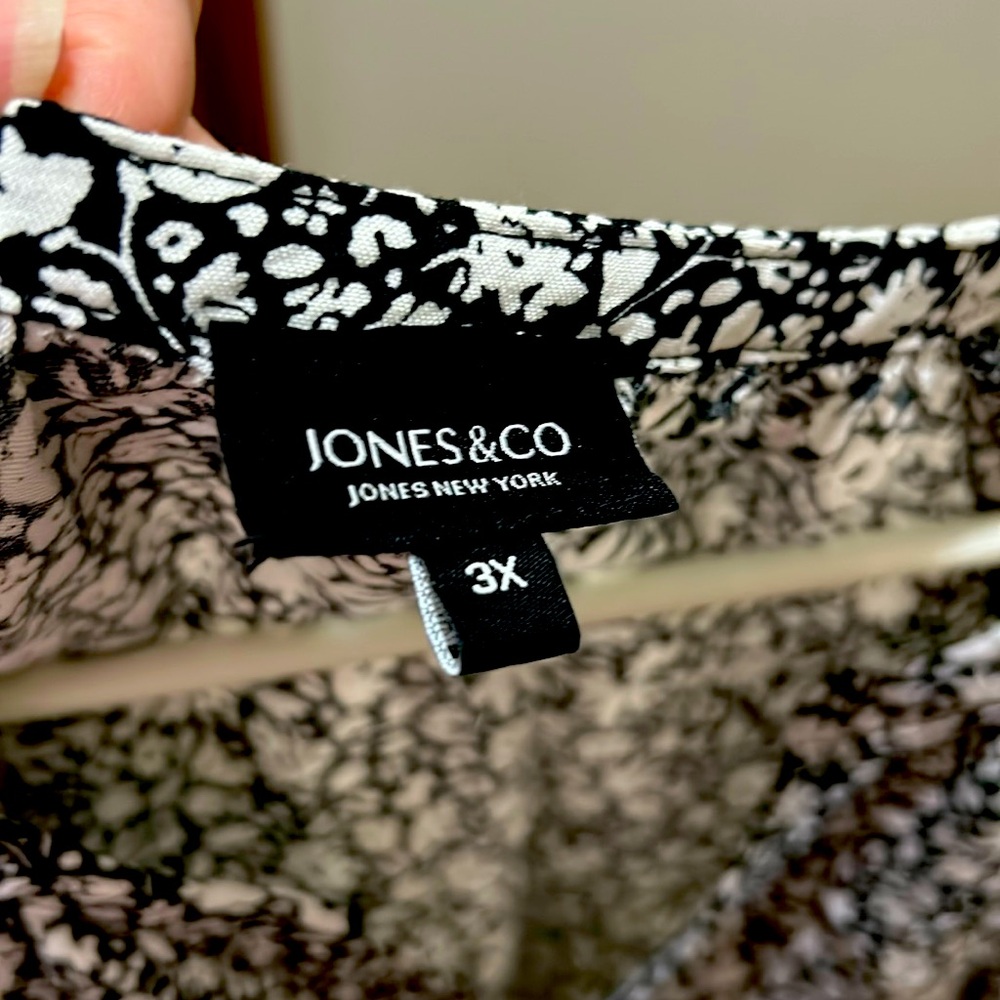 Jones &Co, 3x top, 3/4 sleeves very soft material